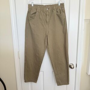 H&M Paper Bag Casual Green Pants Size 12